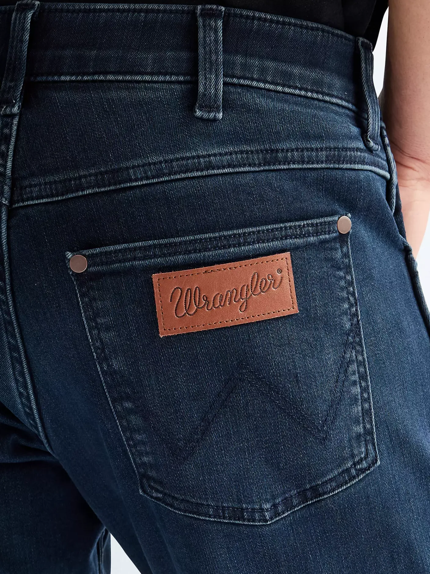 Hot Greensboro Straight Medium Stretch Jean Herren Jeans